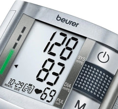 جهاز قياس ضغط الدم من الرسغ Beurer BC 19 الناطق مع قياس النبض، وكشف اضطراب ضربات القلب، وذاكرة مستخدم مزدوجة، وشاشة كبيرة بإضاءة خلفية، وجهاز أوتوماتيكي لمراقبة ضغط الدم من الرسغ