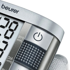 جهاز قياس ضغط الدم من الرسغ Beurer BC 19 الناطق مع قياس النبض، وكشف اضطراب ضربات القلب، وذاكرة مستخدم مزدوجة، وشاشة كبيرة بإضاءة خلفية، وجهاز أوتوماتيكي لمراقبة ضغط الدم من الرسغ