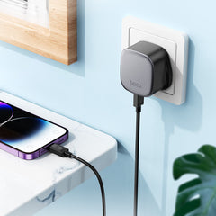 HOCO CS32B Rich PD20W QC3.0 مجموعة شاحن C إلى iP للمملكة المتحدة