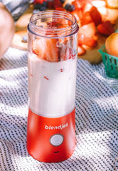 Blendjet V2 Portable Blender 16oz, Smoothie Maker, Fruit Blender, BPA-Free, 475ml, 200W, Sports Bottle, USB-C Rechargeable - Red