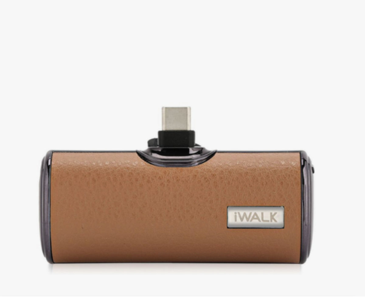 Iwalk Small Portable Charger 4500Mah Power Bank With with Built-in USB-C Connector Leather Design Car Key Size - Brown