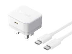 شاحن Baseus Palm السريع 1C بقوة 30 واط - أبيض قمري (مع كابل Baseus USB-C إلى USB-C بقوة 60 واط)