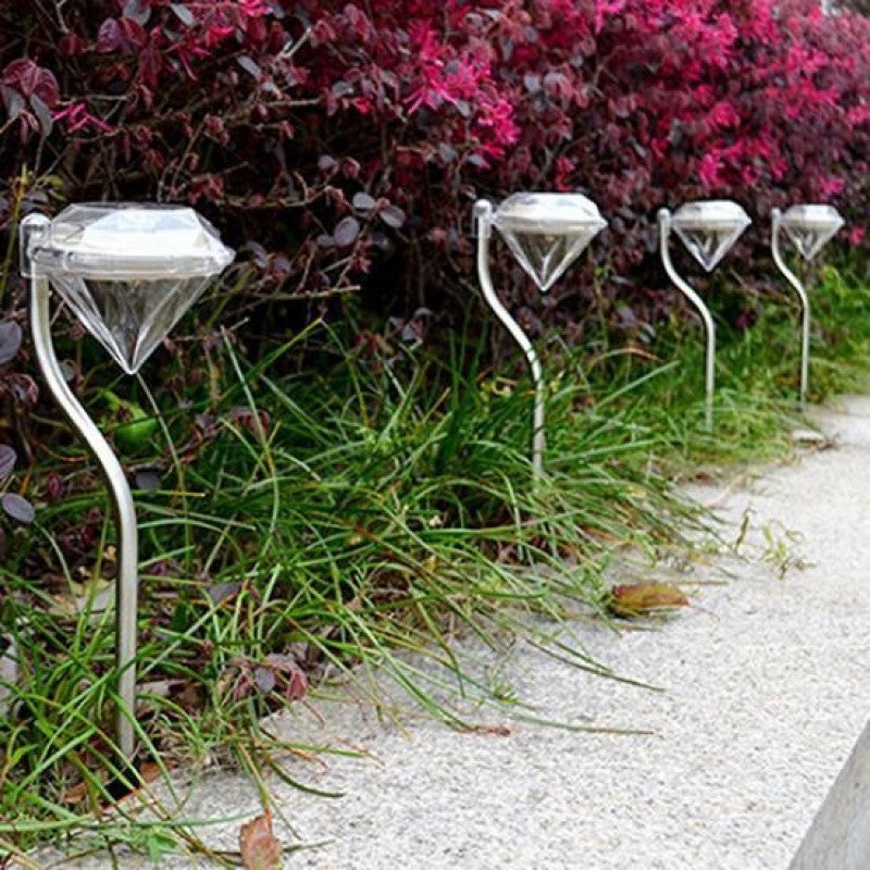Pack of 4 LED Color Changing Solar Power Diamond Shaped Garden light.